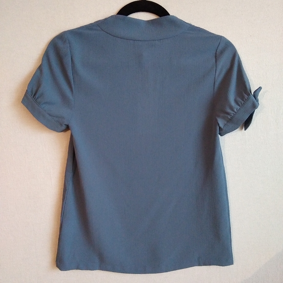 Modcloth Ideal Discovery Short Sleeve Blouse - Picture 3 of 8